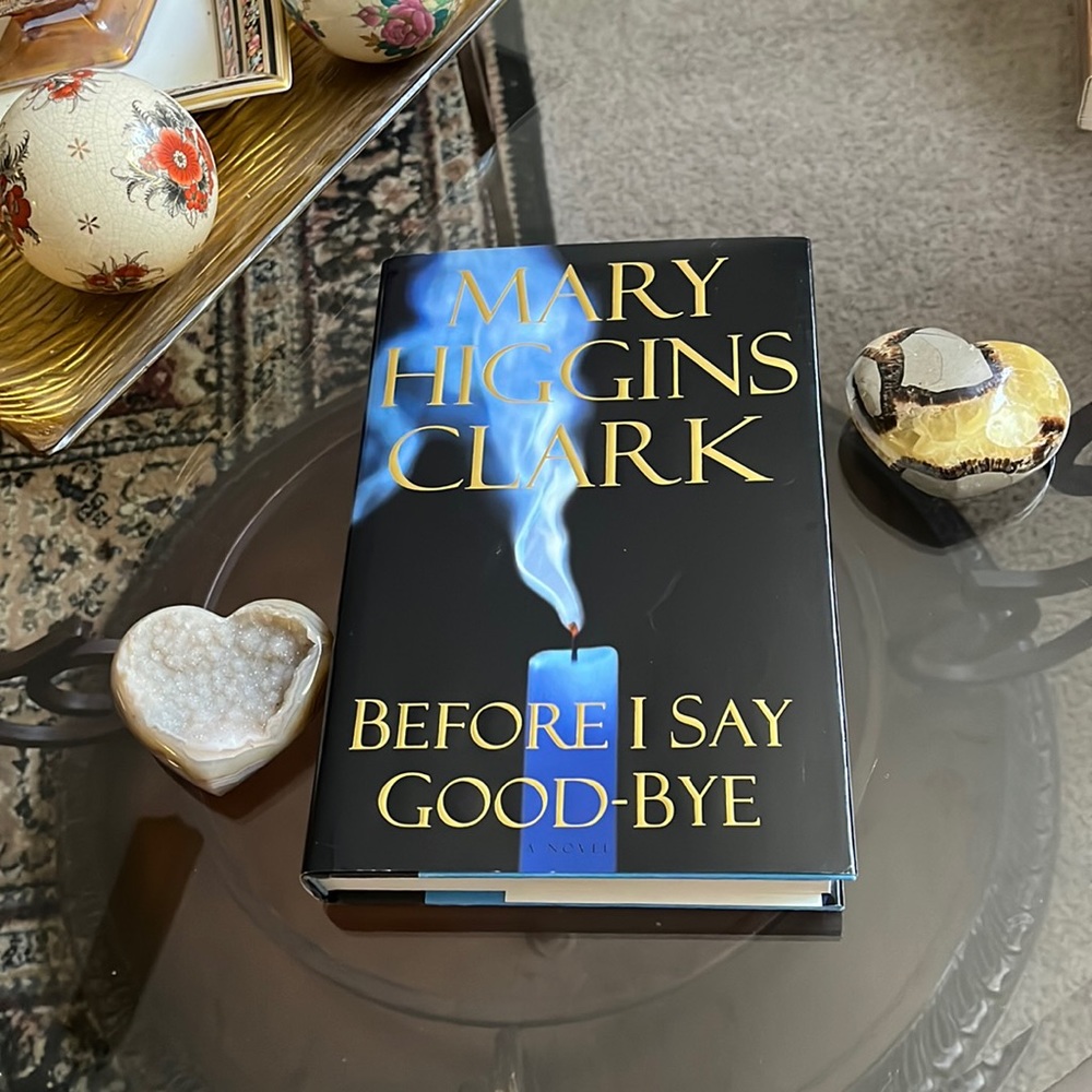 Hardcover (Novel) by Mary Higgins Clark